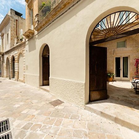 Luleccio Aparthotel Lecce Exterior photo